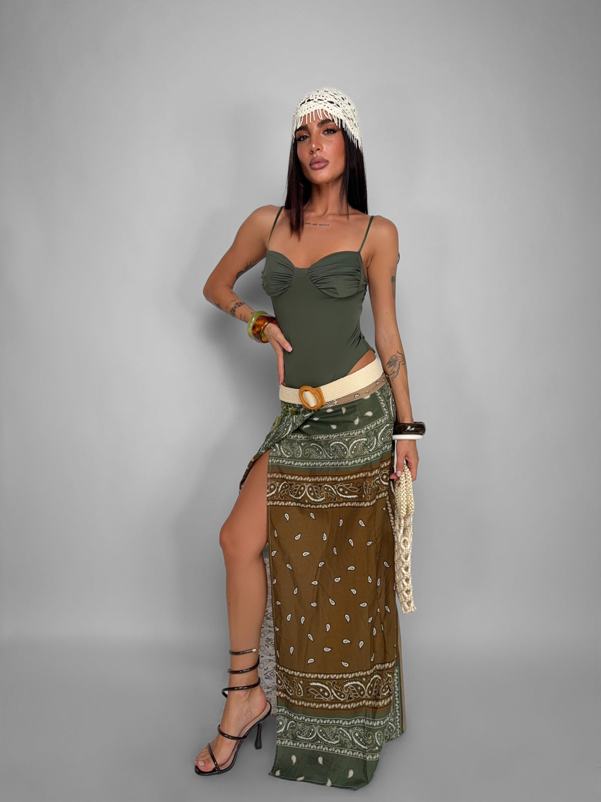 Total Look Shoulder Tie