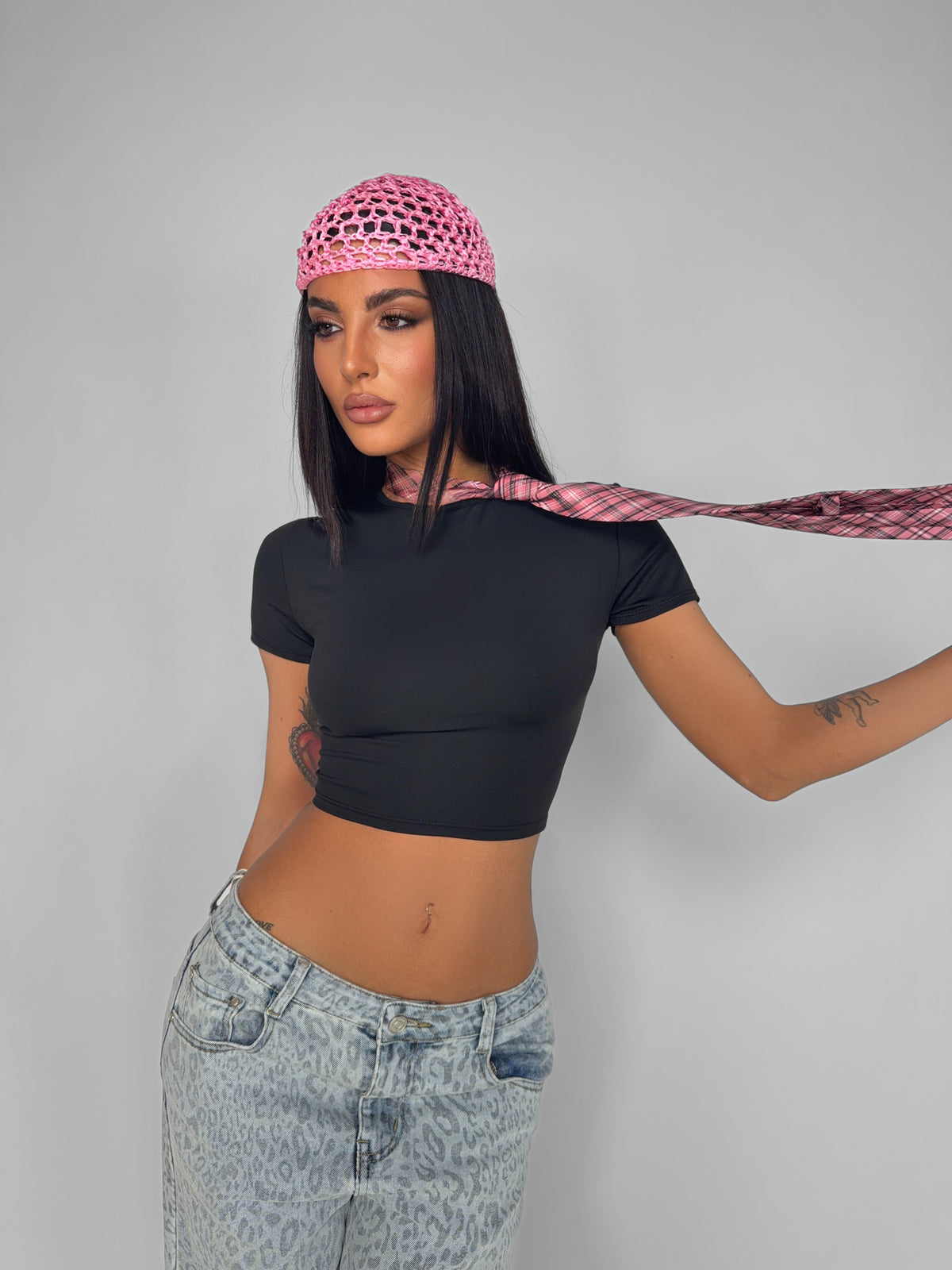 Top Allacciato sul Retro - Nero