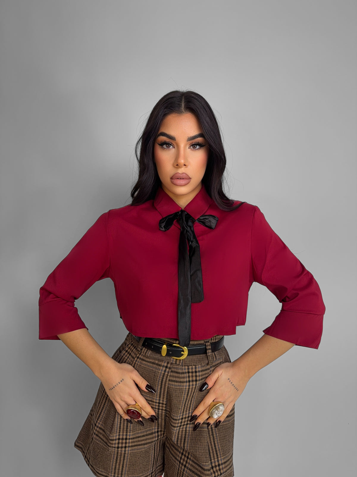 Shirt Rouge Detail-Cherry red