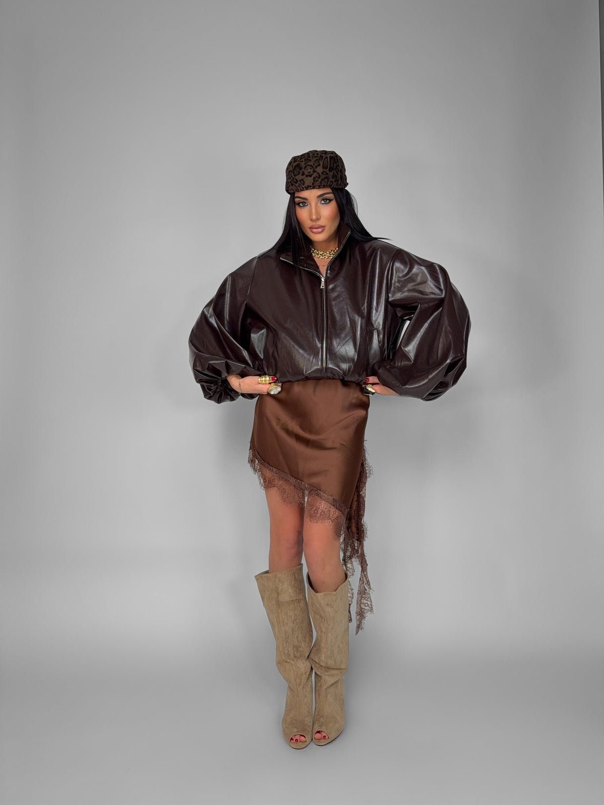 Total Look Glossy Brown