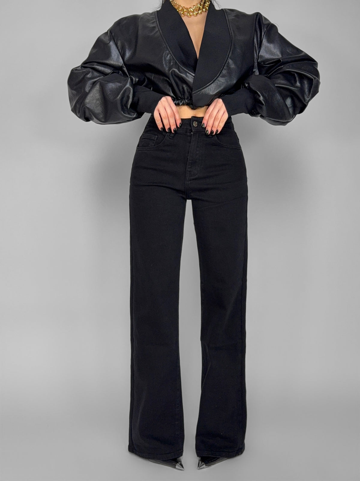 Black Icon Jeans