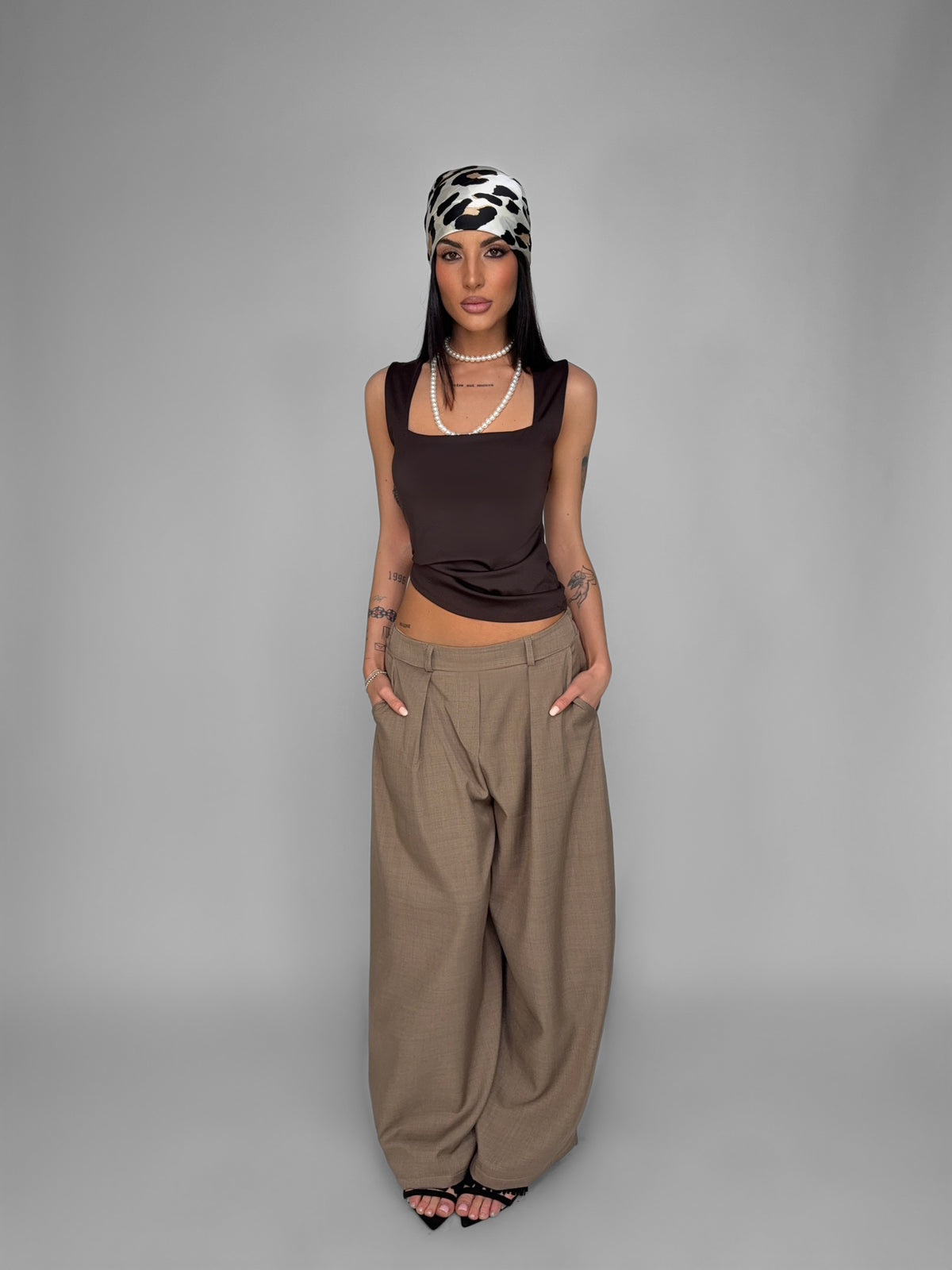 Total Look Wide Cut Brown