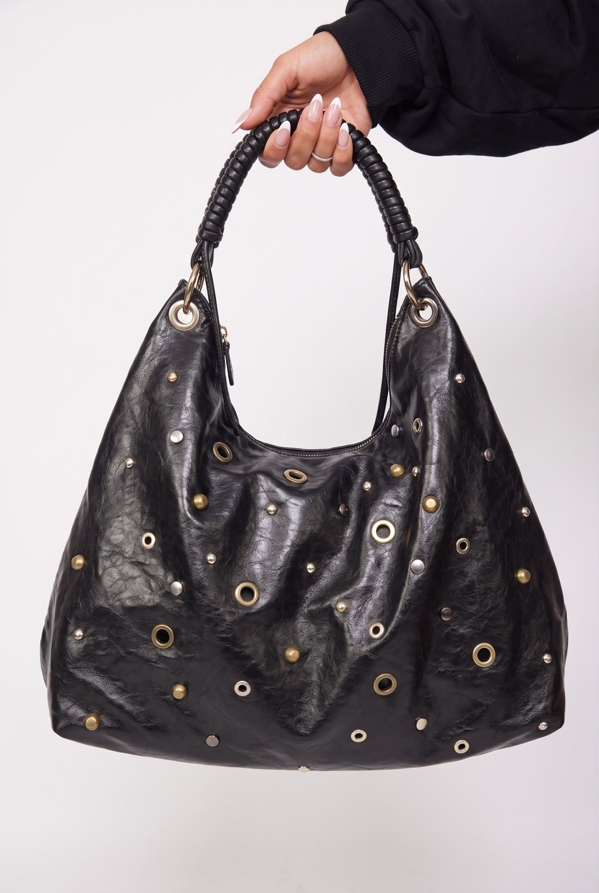 Borsa Pierced