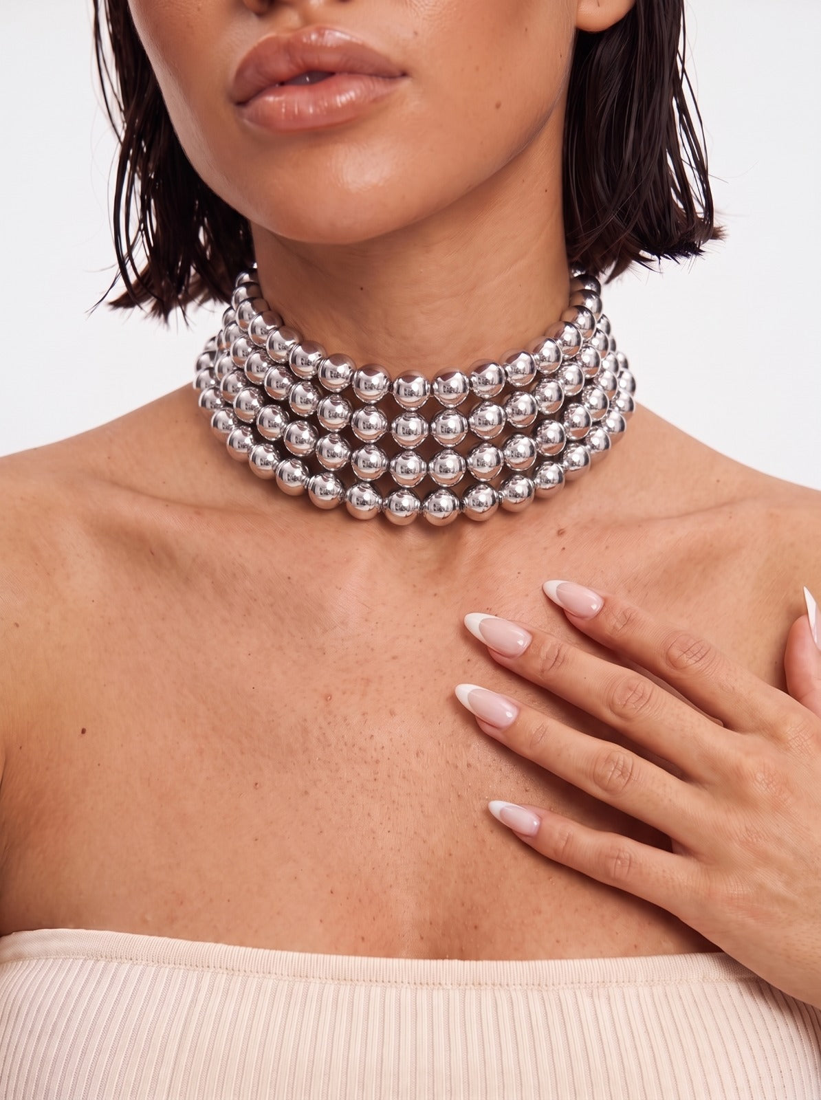 Chocker Sphere
