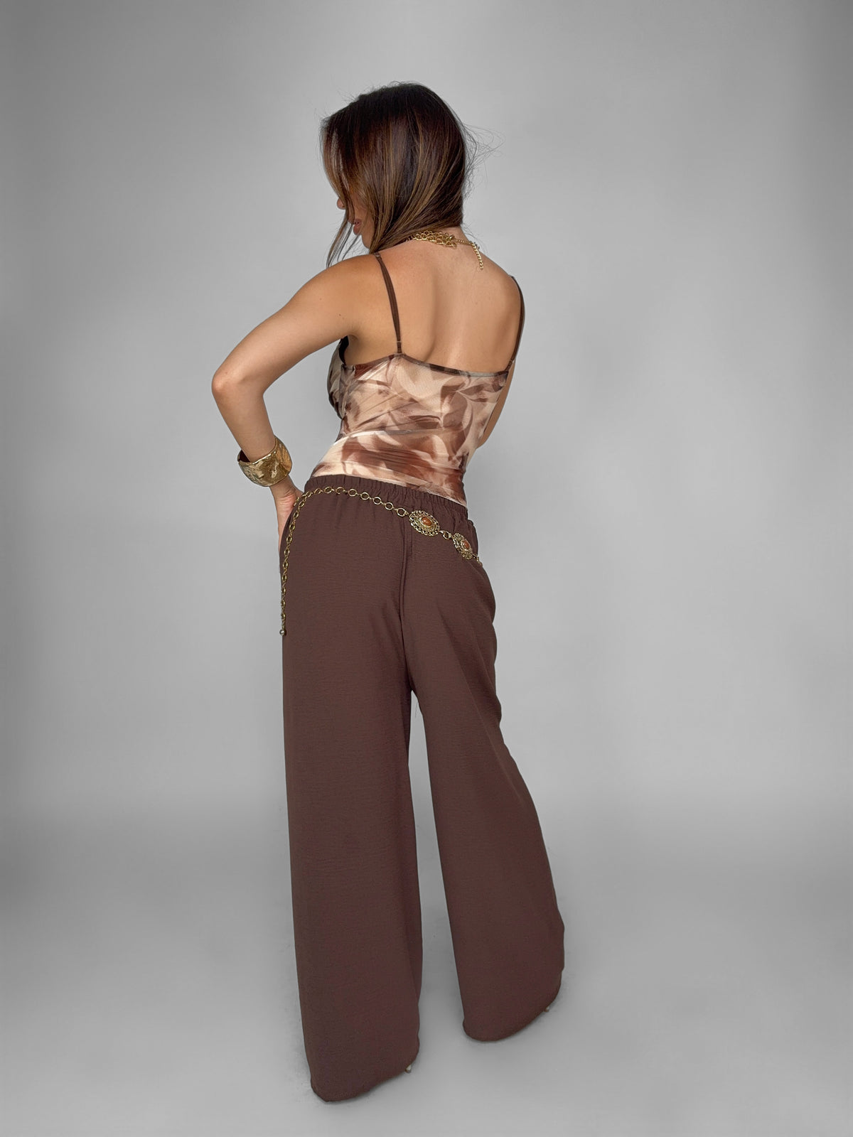 Refined Line Trousers - Brown