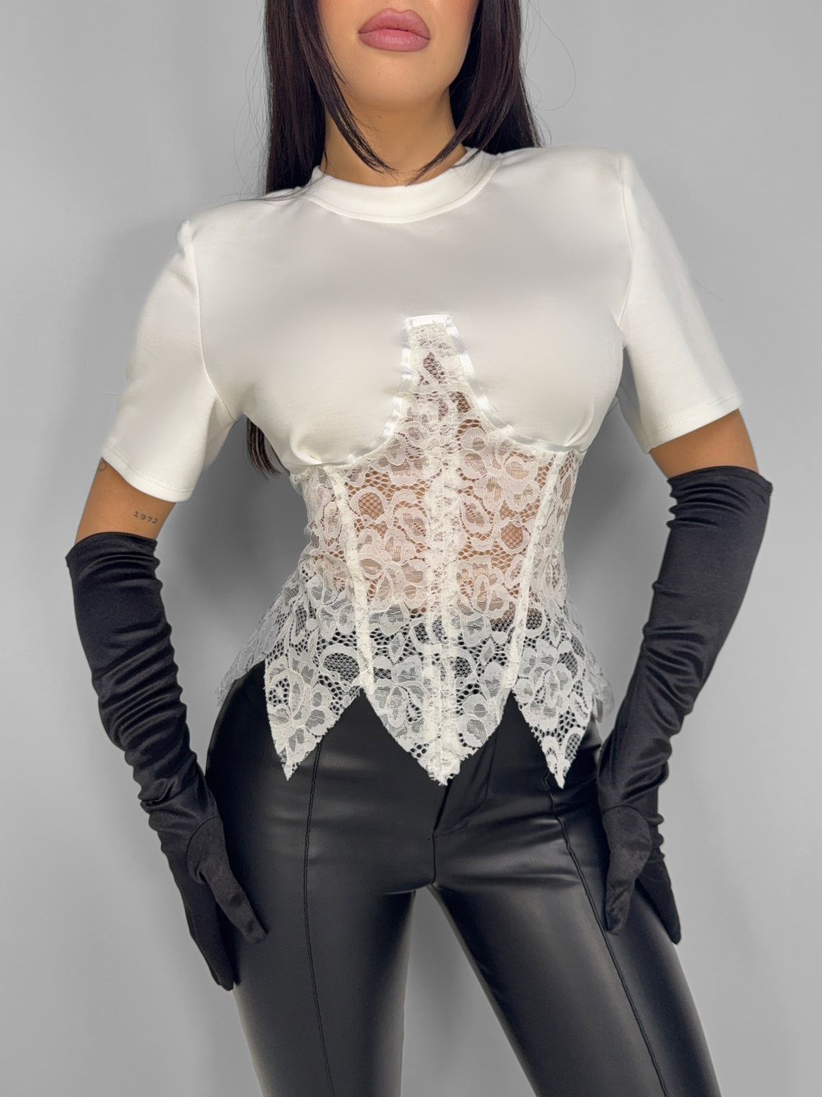 Heart Shape Sweater-White