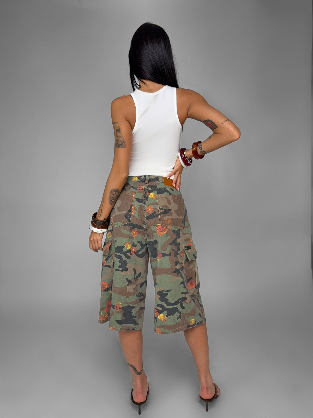 Bermuda Floral Military