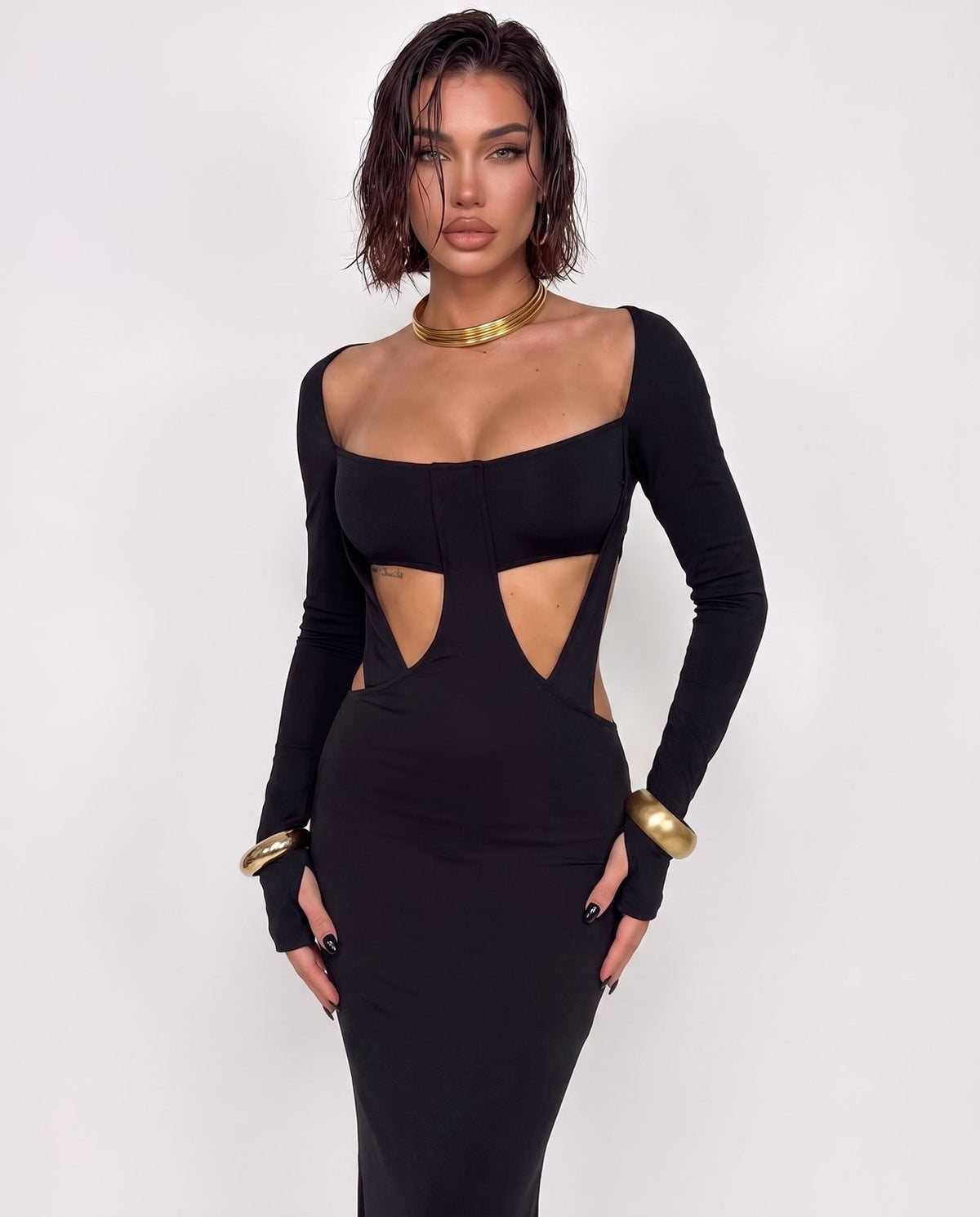 Abito Essential Cut-Out