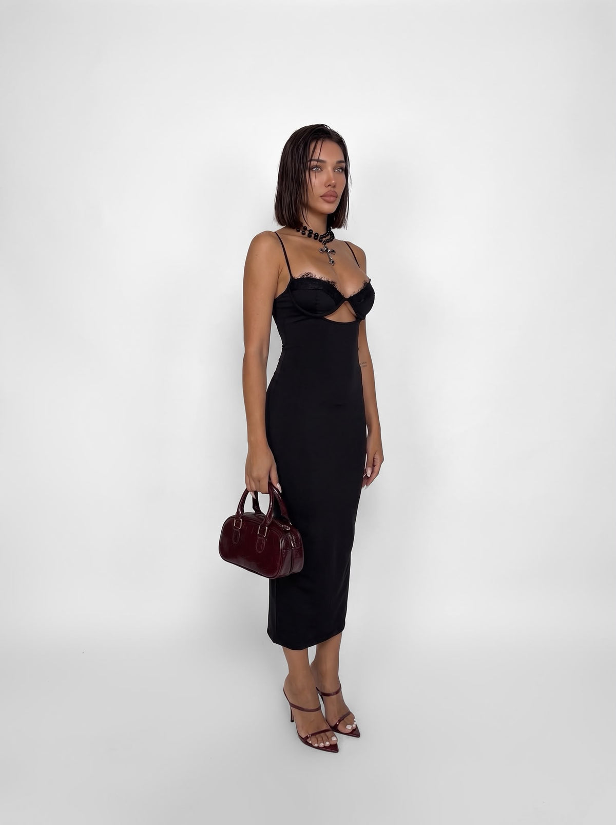Abito Sheer Lace-Black