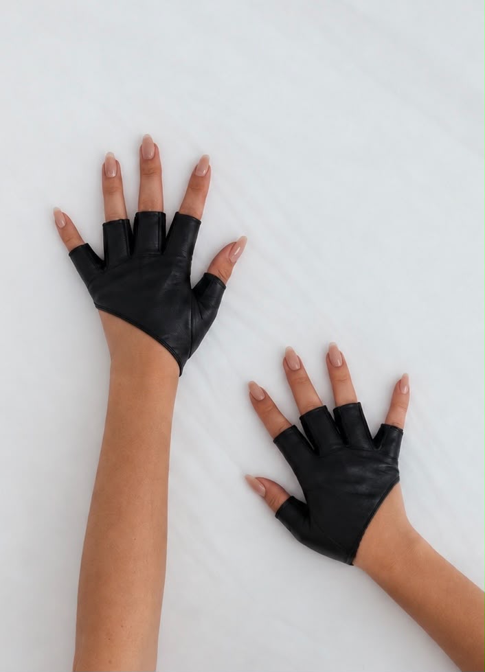 Guanti Black Touch